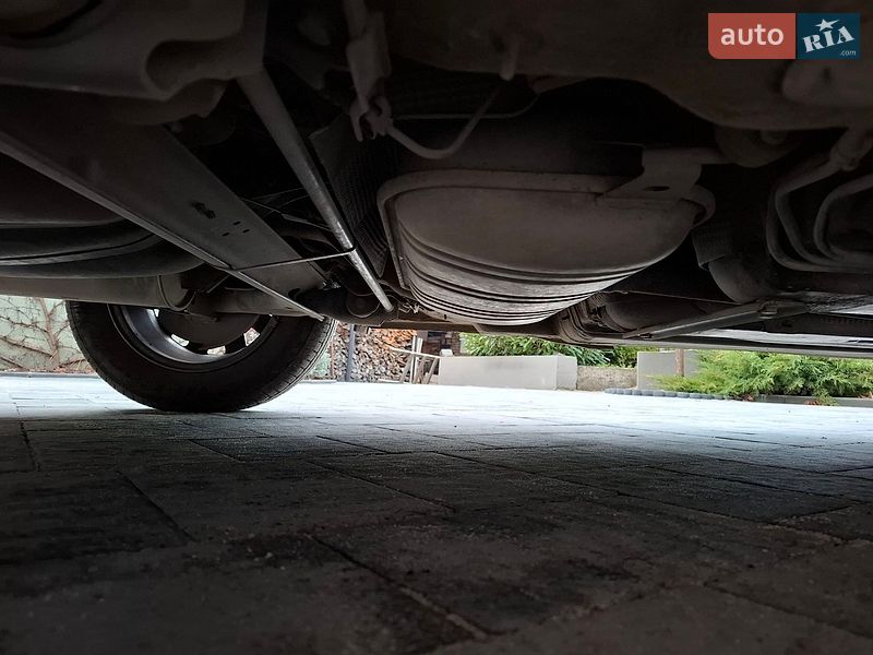 Универсал Audi A4 2000 в Черновцах