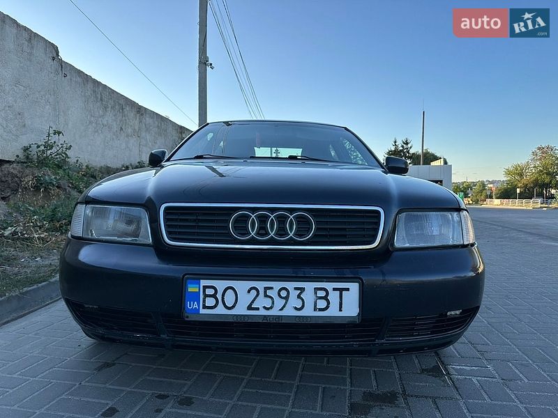 Седан Audi A4 1998 в Тернополе