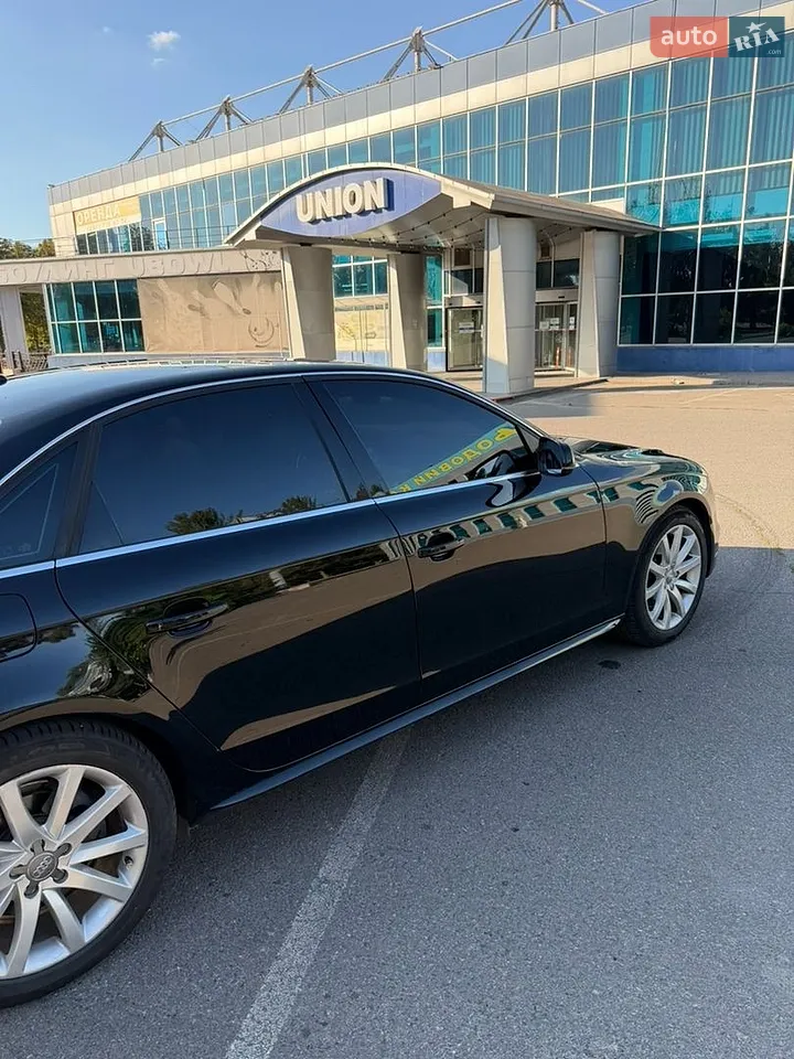 2013 Audi A4 - мініатюра 3