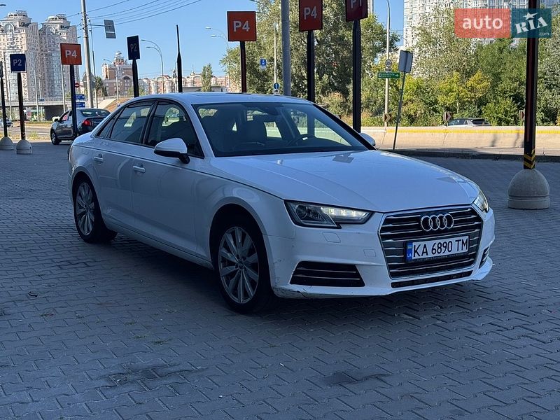 Седан Audi A4 2017 в Києві