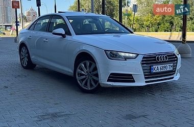 Седан Audi A4 2017 в Києві