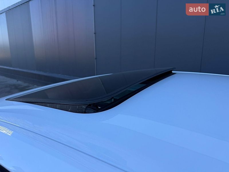 Седан Audi A4 2017 в Києві