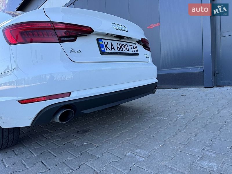 Седан Audi A4 2017 в Києві