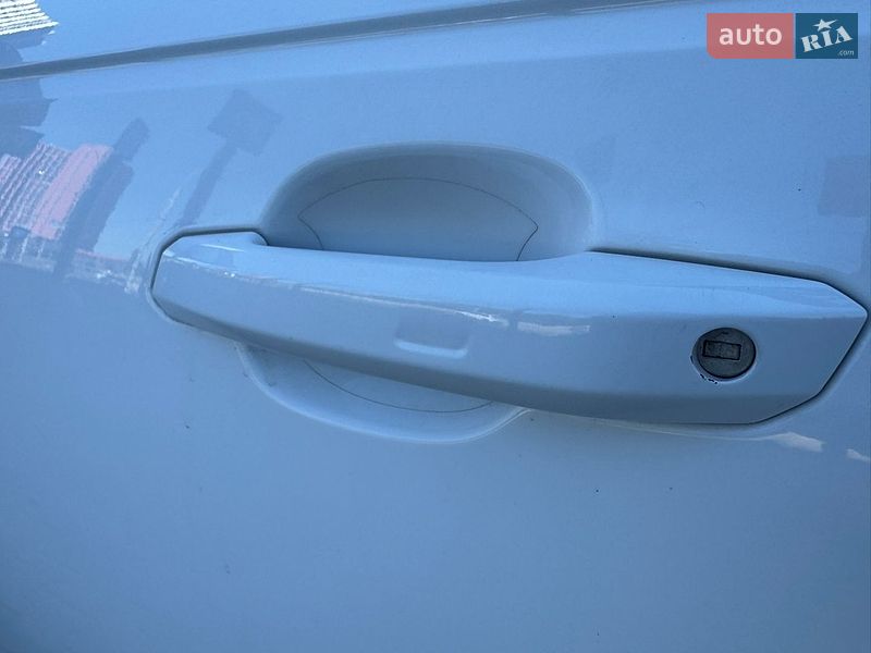 Седан Audi A4 2017 в Києві