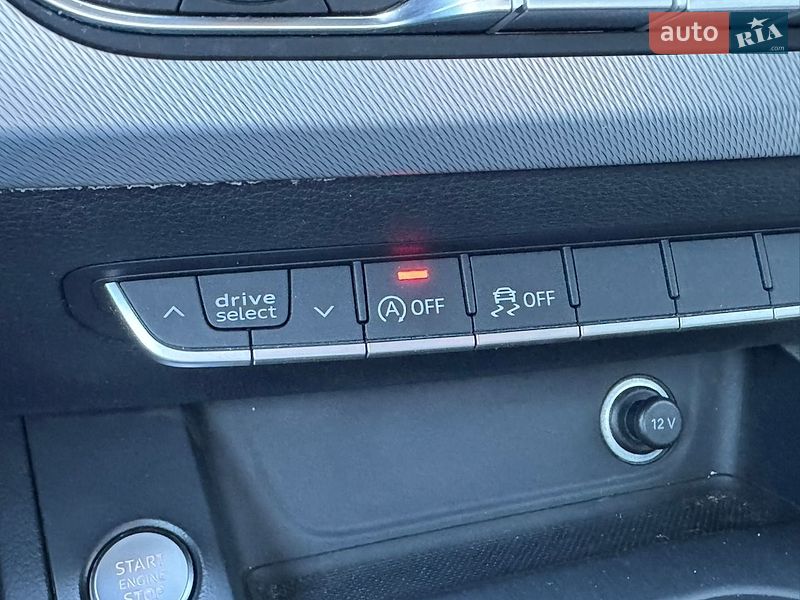 Седан Audi A4 2017 в Києві