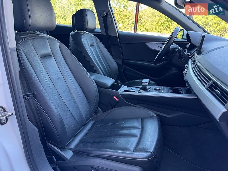 Седан Audi A4 2017 в Києві