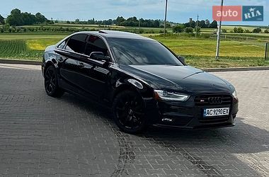 Audi A4  2012