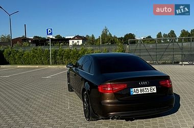 Седан Audi A4 2012 в Вінниці