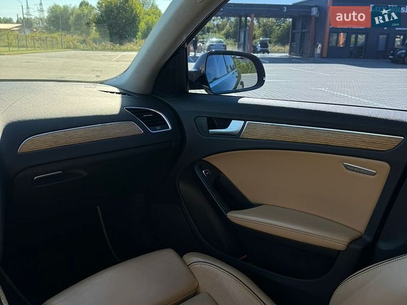Седан Audi A4 2012 в Вінниці