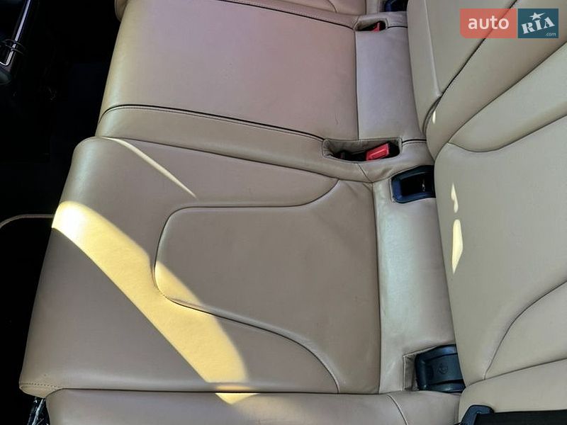 Седан Audi A4 2012 в Вінниці