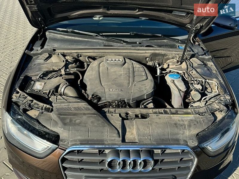 Седан Audi A4 2012 в Вінниці