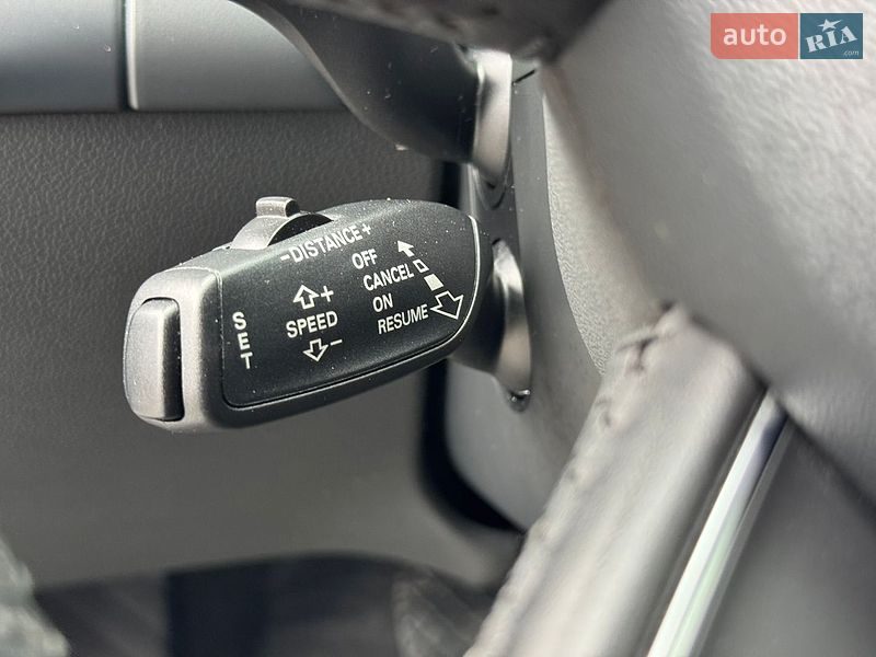 Седан Audi A4 2013 в Луцьку