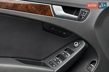 Седан Audi A4 2013 в Луцьку
