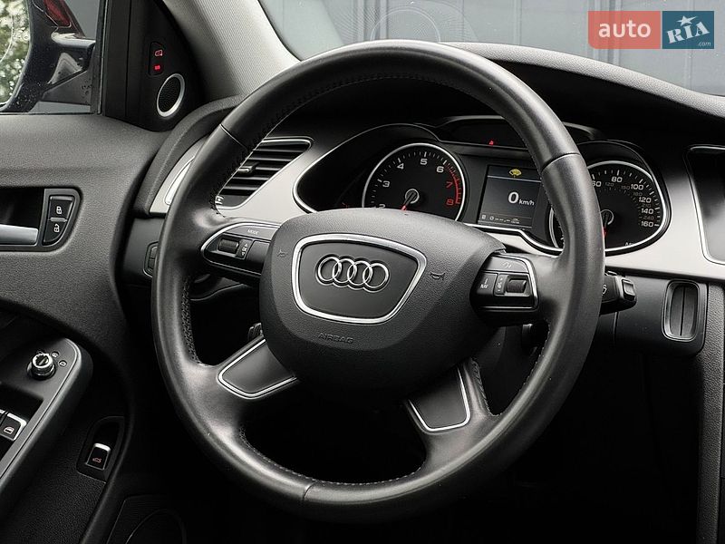 Седан Audi A4 2013 в Луцьку