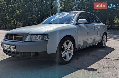 Седан Audi A4 2004 в Жовтих Водах