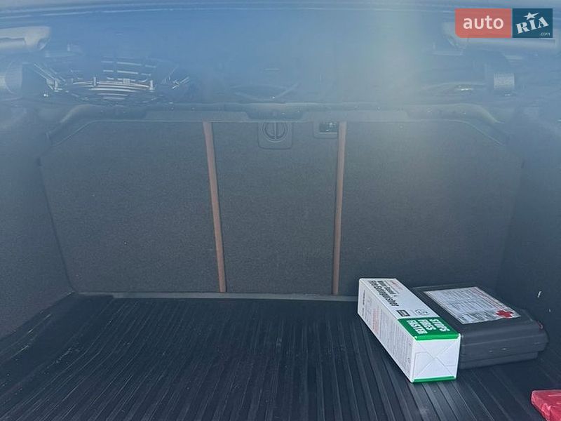 Седан Audi A4 2016 в Нововолинську фото 13 Седан Audi A4 2016 в Нововолинську