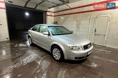 Audi A4  2003