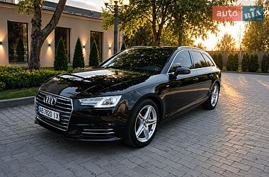 Audi A4  2017