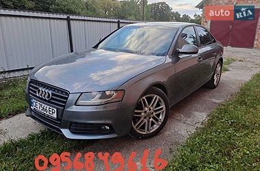 Audi A4  2011