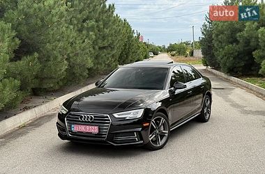Audi A4  2017