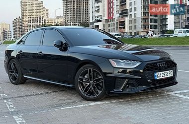 Седан Audi A4 2023 в Киеве