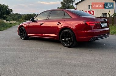 Седан Audi A4 2017 в Львове