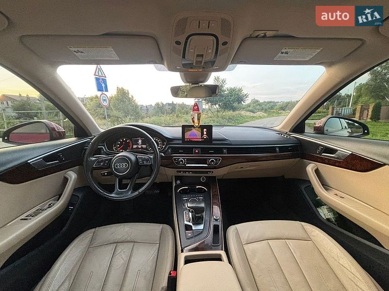 Седан Audi A4 2017 в Львове