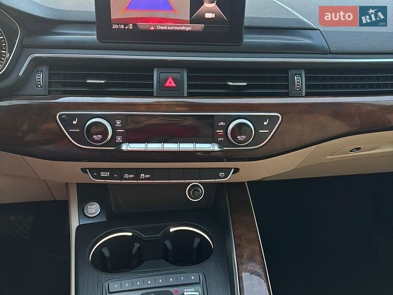 Седан Audi A4 2017 в Львове