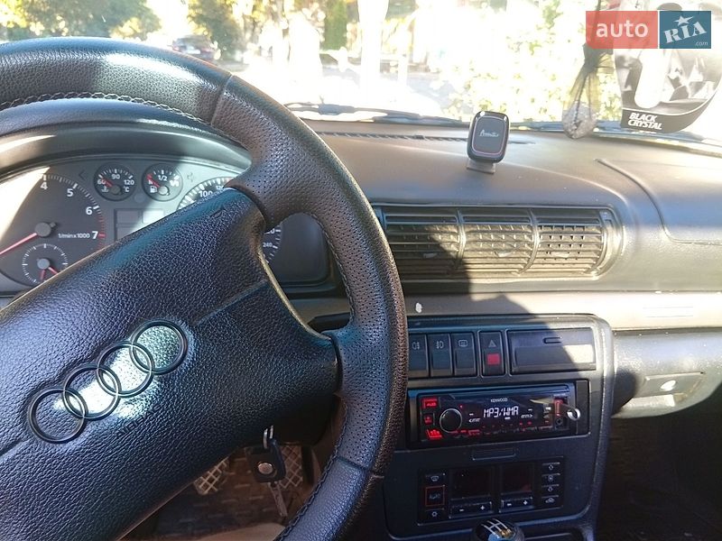 Седан Audi A4 1997 в Захарьевке фото 9 Седан Audi A4 1997 в Захарьевке