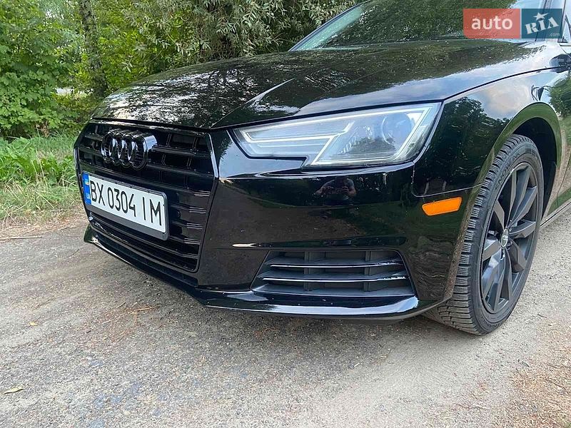 Седан Audi A4 2016 в Хмельницькому