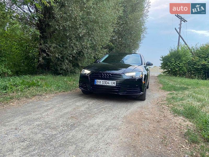 Седан Audi A4 2016 в Хмельницькому