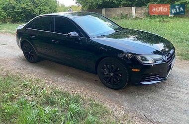 Седан Audi A4 2016 в Хмельницькому