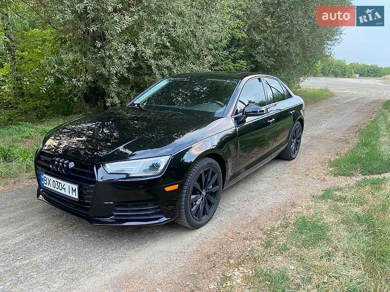 Седан Audi A4 2016 в Хмельницькому