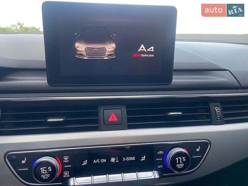 Седан Audi A4 2016 в Хмельницькому