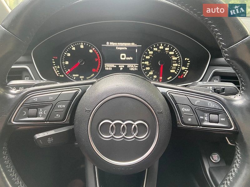 Седан Audi A4 2016 в Хмельницькому