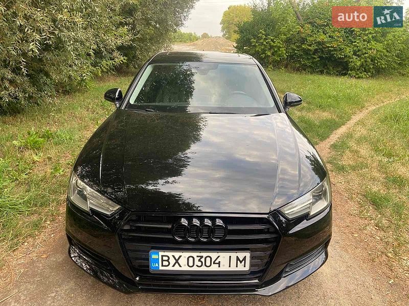 Седан Audi A4 2016 в Хмельницькому