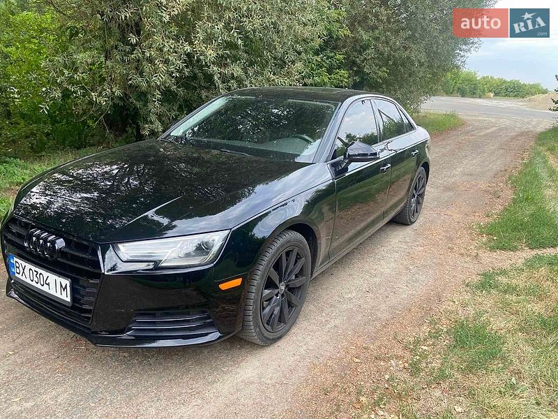 Седан Audi A4 2016 в Хмельницькому