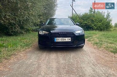 Седан Audi A4 2016 в Хмельницькому