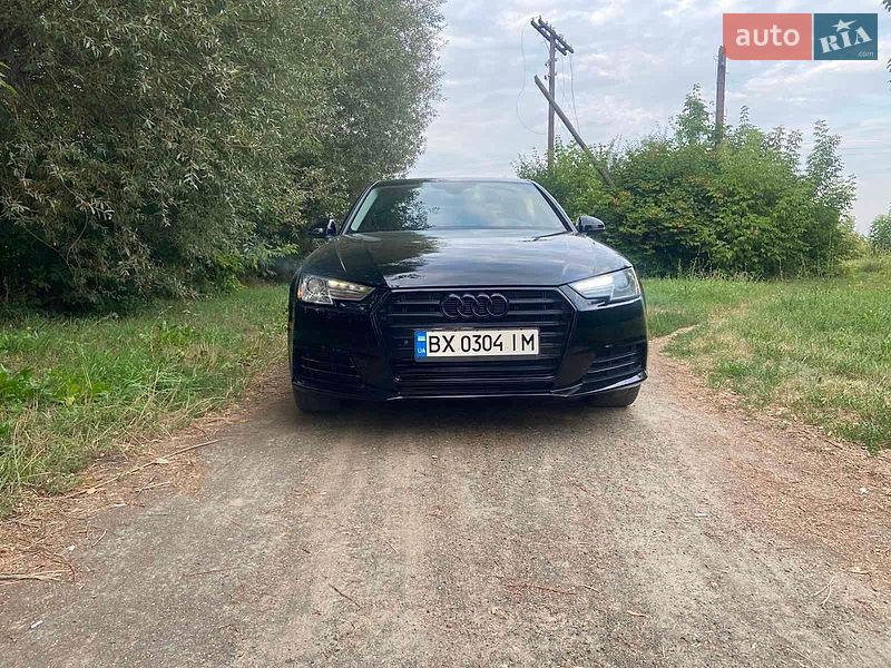 Седан Audi A4 2016 в Хмельницькому
