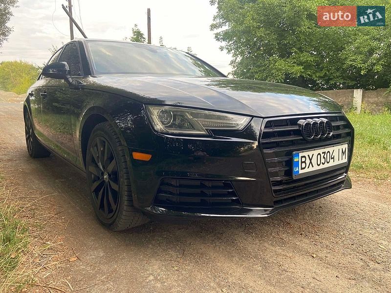 Седан Audi A4 2016 в Хмельницькому