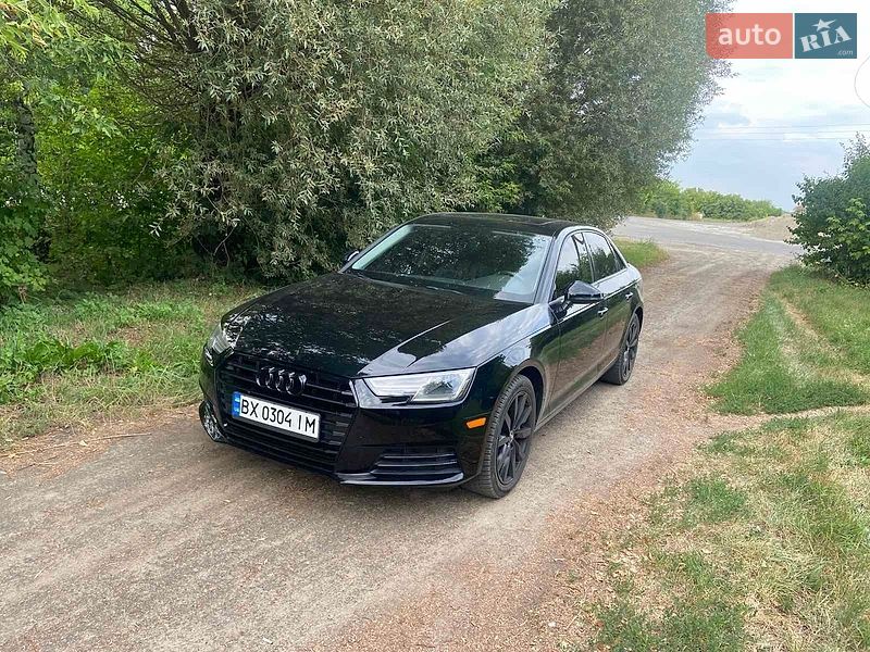 Седан Audi A4 2016 в Хмельницькому