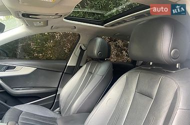 Седан Audi A4 2016 в Хмельницькому