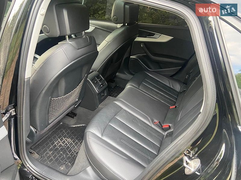Седан Audi A4 2016 в Хмельницькому