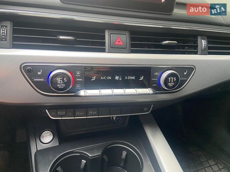 Седан Audi A4 2016 в Хмельницькому