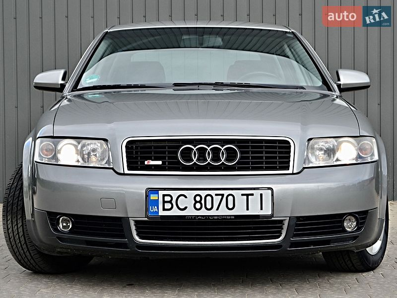 Седан Audi A4 2002 в Дрогобыче
