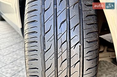 Седан Audi A4 2002 в Дрогобыче