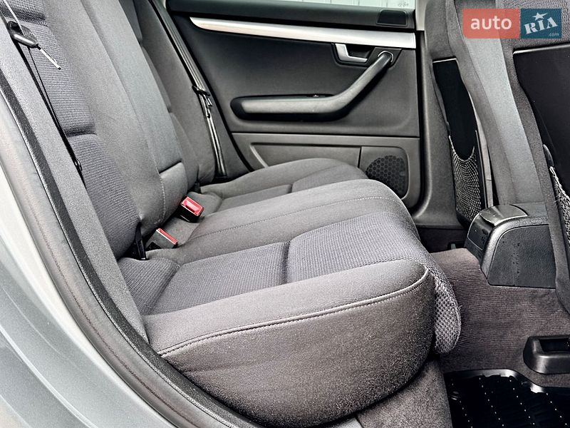 Седан Audi A4 2002 в Дрогобыче