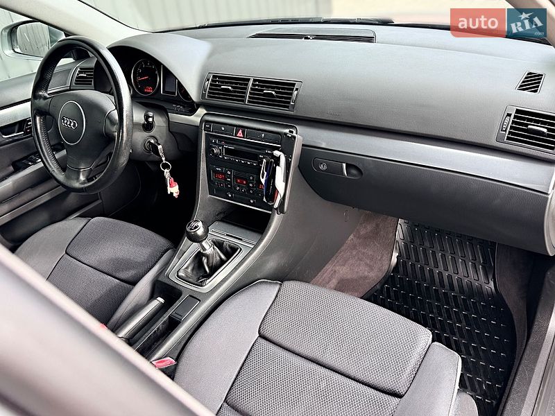 Седан Audi A4 2002 в Дрогобыче