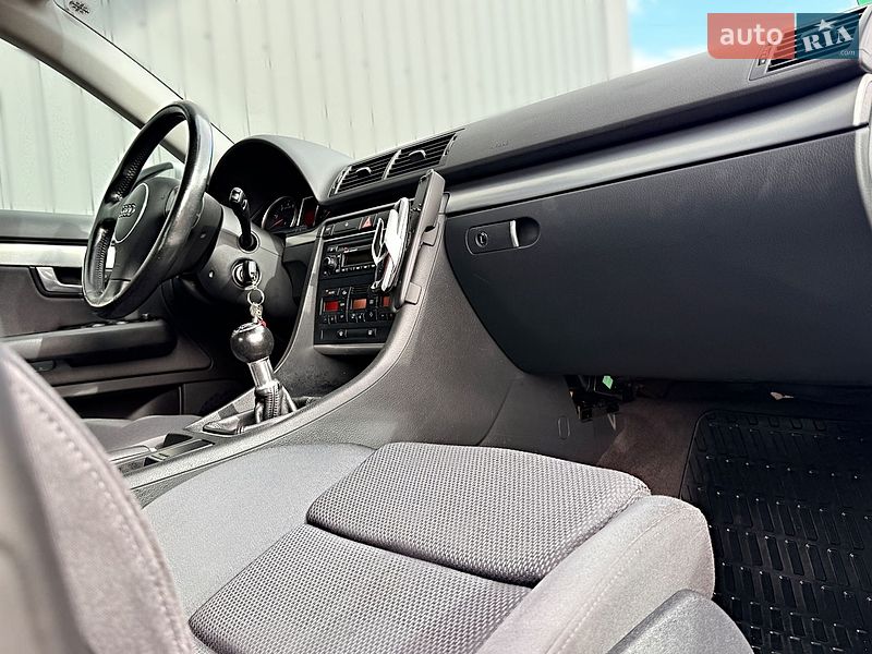 Седан Audi A4 2002 в Дрогобыче