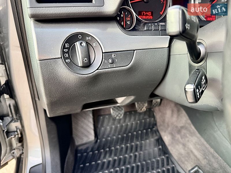 Седан Audi A4 2002 в Дрогобыче